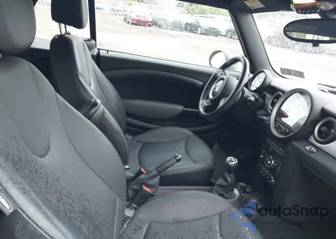 2011 Mini Cooper из США, поврежденный, VIN WMWZN3C59BTZ89447